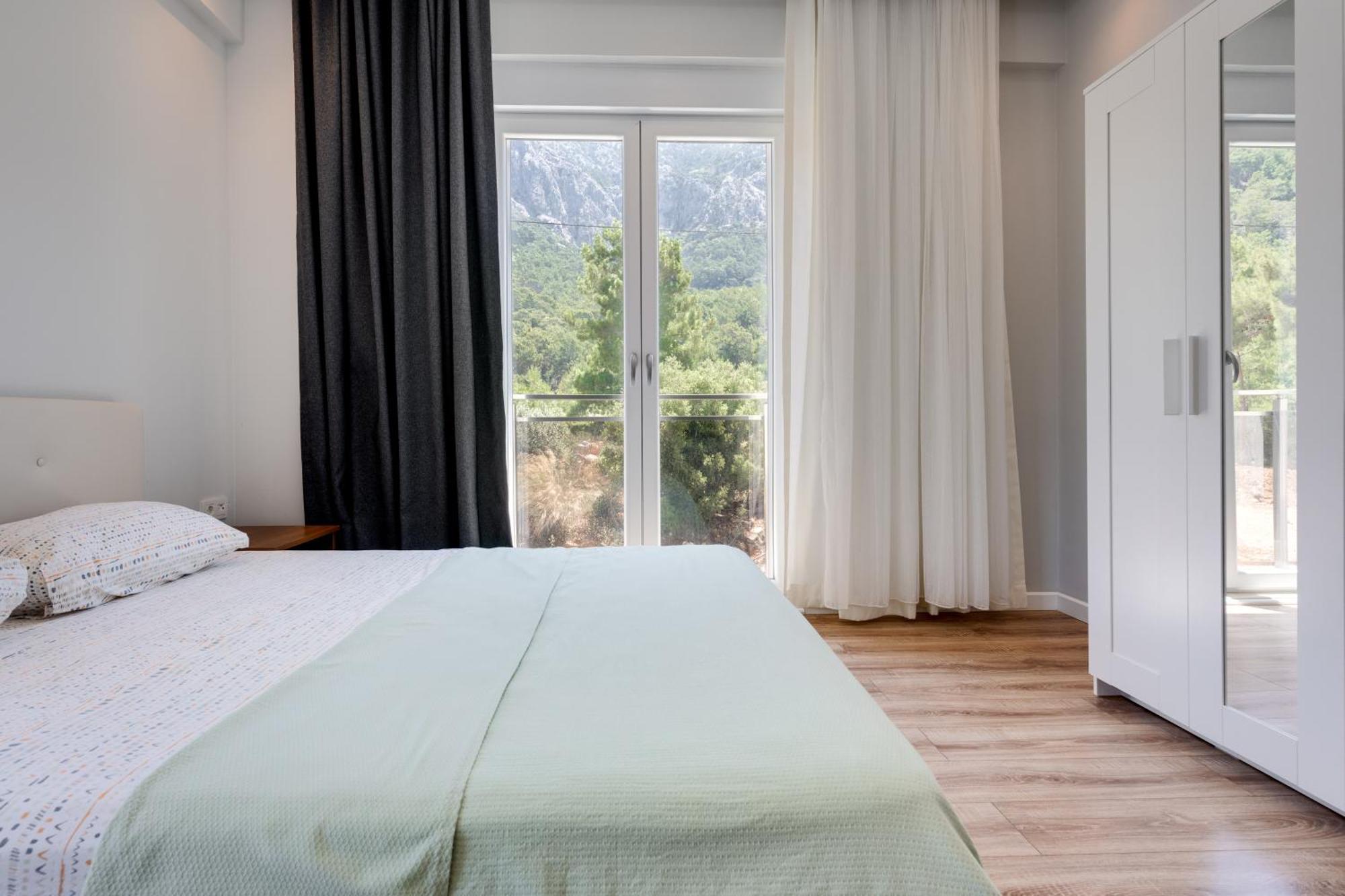 Hotel de apartamente Begonvilla Homes Karaoez